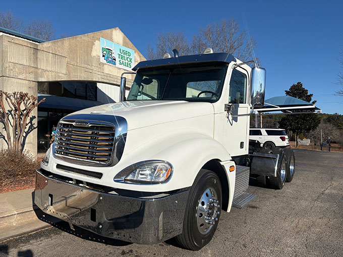 7esales- Used Medium and Heavy Duty Truck Sales